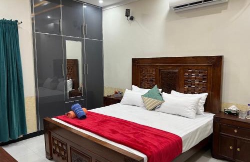 Mirpur House | Luxury Stay at 2 Bedroom House Portion in Citi Housing Jhelum