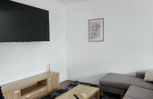 Urangan Apartment | Luxury Stay in Hervey BaynThis luxury and spacious one bed studio available.