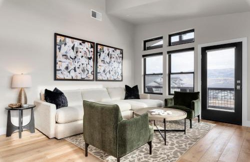 Park City Apartment | Luxury Stays Club 301, Lovely 3br condo, New Deer Valley 1 min, Park City 10 min