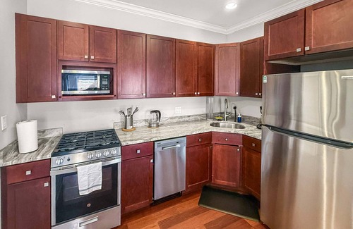 Northern Liberties Apartment | Luxury Studio | 2 Beds | Northern Liberties