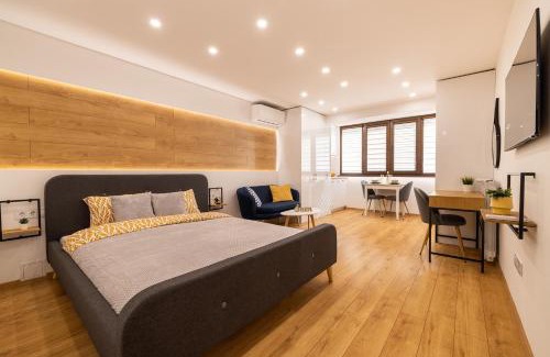 Sofia Apartment | Luxury Studio Living High-End Amenities and Great Location by Flat Mаnager