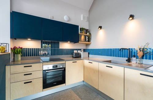 North Berwick Villa | Luxury Studio Lodge with Hot Tub