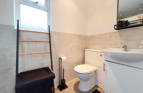 Valentines House | Luxury Studio Near to Ilford Station