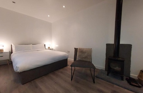 Valentines House | Luxury Studio Near to Ilford Station