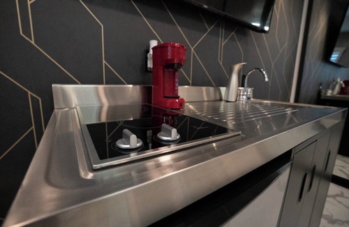 Yucaipa Condo | Luxury Studio