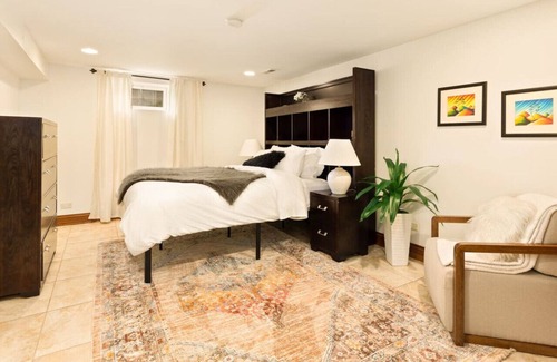 Glen Ellyn House | Luxury Suite in Glen Ellyn