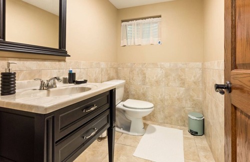 Glen Ellyn House | Luxury Suite in Glen Ellyn