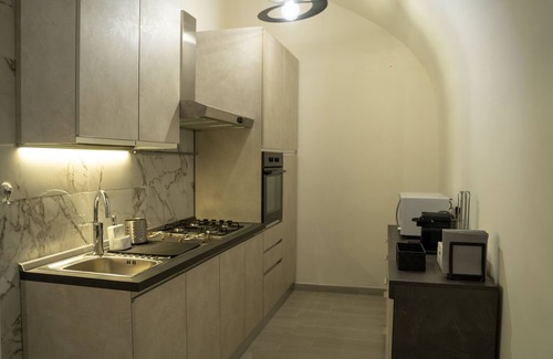 Quartieri Spagnoli House | Luxury Suite in the center of Naples ★ ("Dietro al Plebiscito")