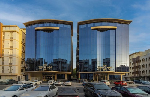 Al-Hamra'a House | Luxury Sunday Suite | Alhamra Stay