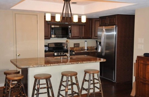 Seven Springs House | Luxury Sunridge Ski In/Ski Out Townhouse in 7 Villages