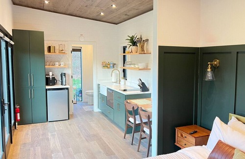 Hood House | Luxury Tiny Home on Large Farm with Mountain & River Views