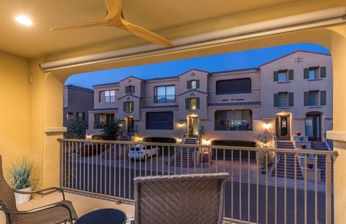 North Scottsdale House | Luxury Town-Home in Perfect Scottsdale Location!