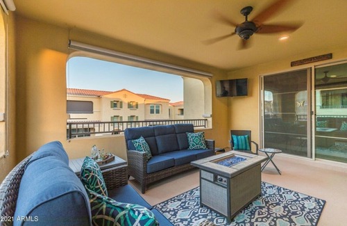 North Scottsdale House | Luxury Town-Home in Perfect Scottsdale Location!