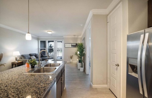 McNeil Condo | Luxury Townhome Pool North Austin Evonify