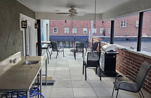 Crossville House | Luxury townhouse in downtown Crossville