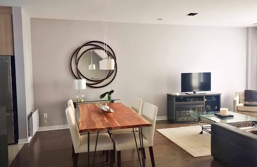 Mirabel House | Luxury Townhouse Near Montreal