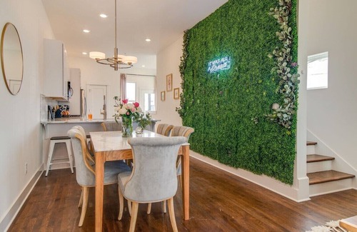 Hillsboro West End House | Luxury Twin Homes Near Nashville Attractions