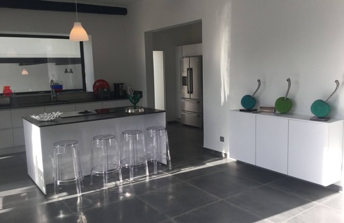 Salon-de-Provence Villa | Luxury vacation rental SALON DE PROVENCE LS7-351