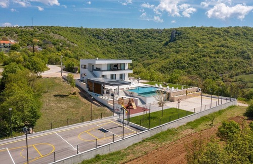 Citluk Villa | Luxury Villa Arya-77sqm heated pool, hot tub,sauna
