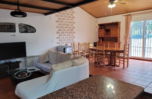 Les Tres Cales Villa | LUXURY VILLA: CHILDREN'S PARK, CLIMATE, SWIMMING POOL, BARBECUE, SAT TV, WI-FI .