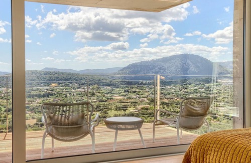 Urbanitzacio la Font Villa | Luxury villa with heated pool, exclusive location