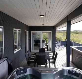 Selfoss Villa | Luxury Villa in Golden Circle with hot tub