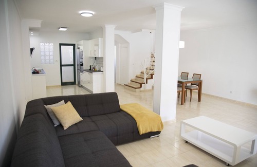 Sonnenland Villa | Luxury Villa in Maspalomas, Jacuzzi, Wifi, Pool, Parking