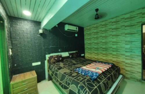 Aarey Colony Villa | Luxury villa