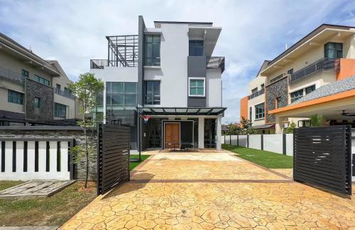 Seksyen 7 Villa | Luxury Villa Kristal Seksyen 7, Shah Alam - Smarthome