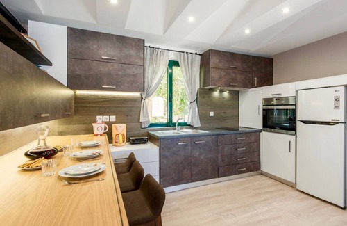 Gerani Villa | Luxury Villa Murtal with private pool
