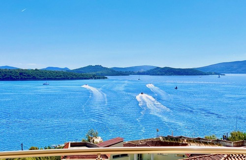 Perigiali Villa | Luxury Villa San George with private pool