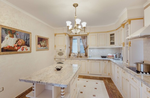 Sasovici House | Luxury villa with 6 bedrooms and 6 bathrooms with beautiful sea views