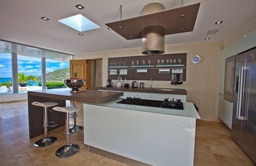 Public Villa | Luxury villa with a Southern Accent