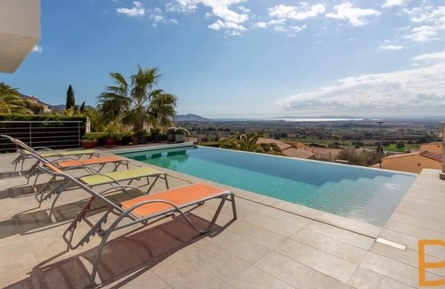 El Mas Isaac Villa | Luxury Villa with Jacuzzi and private Pool - Costa Brava