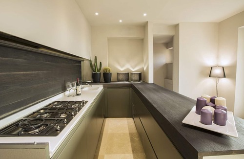 Cortona Villa | Luxury Villa With Private Infinity Pool,exclusive Wellness, Cortona 0.25 Miles