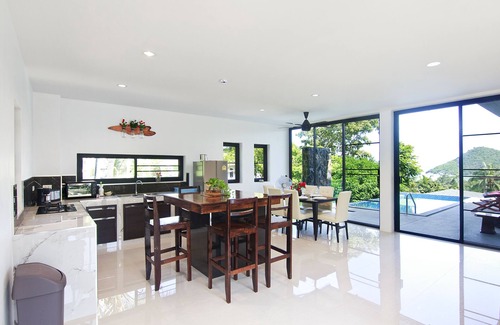 Ko Pha-ngan Villa | Luxury Villa with Sea View & Swimming Pool