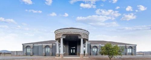 Casa Grande Villa | Luxury Villa with Slide Pool, Spa, Gym, Game Room, Indoor and Outdoor Movie Theater