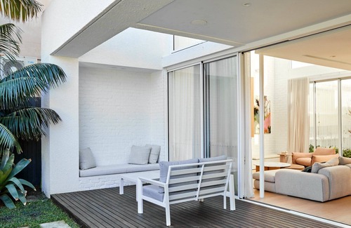 North Bondi House | Luxury Villas Bondi Pure Bliss (Walk to Beach)