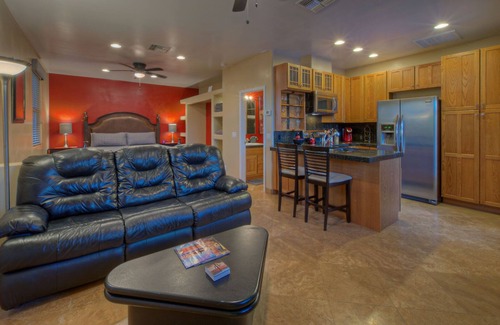County Island House | LUXURY w/City Views: Casita, Htd Pool, Spa, Putt Green, Bikes, Pool Table, Games