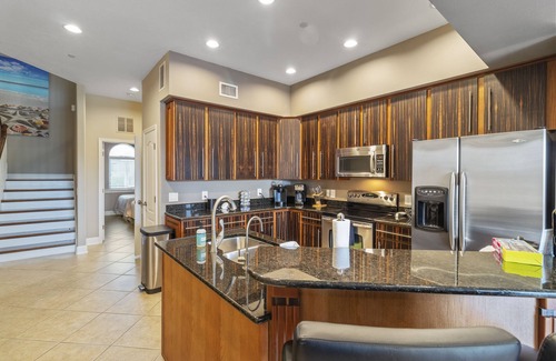 Clearwater Beach House | Luxury waterfront townhome, 5 min to beach, pool, fully stocked, & rooftop deck!