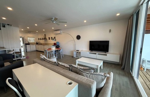 Jolly Harbour House | Luxury Waterfront Villa 431F