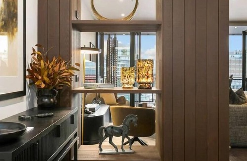 Auckland Central Business District Apartment | Luxury Waterfront Apartment in Auckland | 1BR