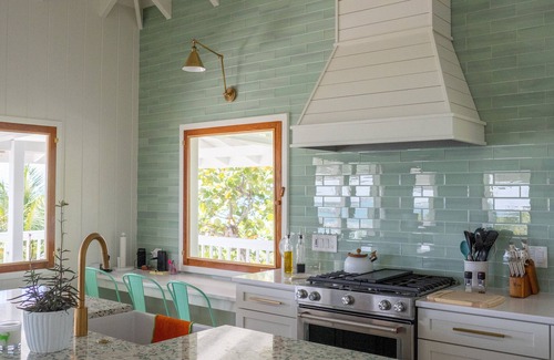 Man O War Cay House | Luxury waterfront villa overlooking the Sea of Abaco w/dock and lots of privacy