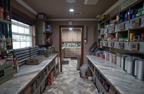 Chandler House | Luxury Waterfront Lakehouse Retreat - Piney Woods of East Texas - Lake Palestine