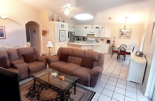 Cumbrian Lakes House | Luxury Waterfront Villa: 4BR, South Facing Pool/Spa and Breathtaking Water View!