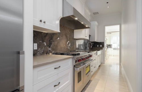 West Vancouver Villa | Luxury West Vancouver Retreat | Ocean View&Sauna