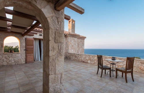 Korithi Villa | Luxury Zakynthos Villa |Elliot Villa | 6 Bed | Private Pool | Agios Nikolaos