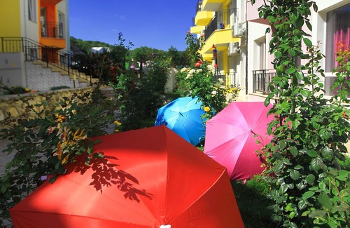Balchik Apartment | Luxury2bdrApartment in MiniSmart Complex RainbowGarden&Jacuzzi
