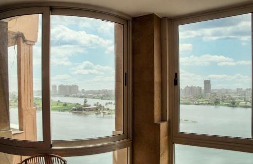 Old Cairo Apartment | LuxuryApartmentDirectToTheNile