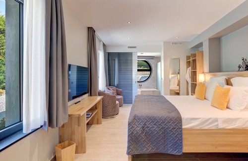 Chateauneuf-Grasse House | Luxuryzen